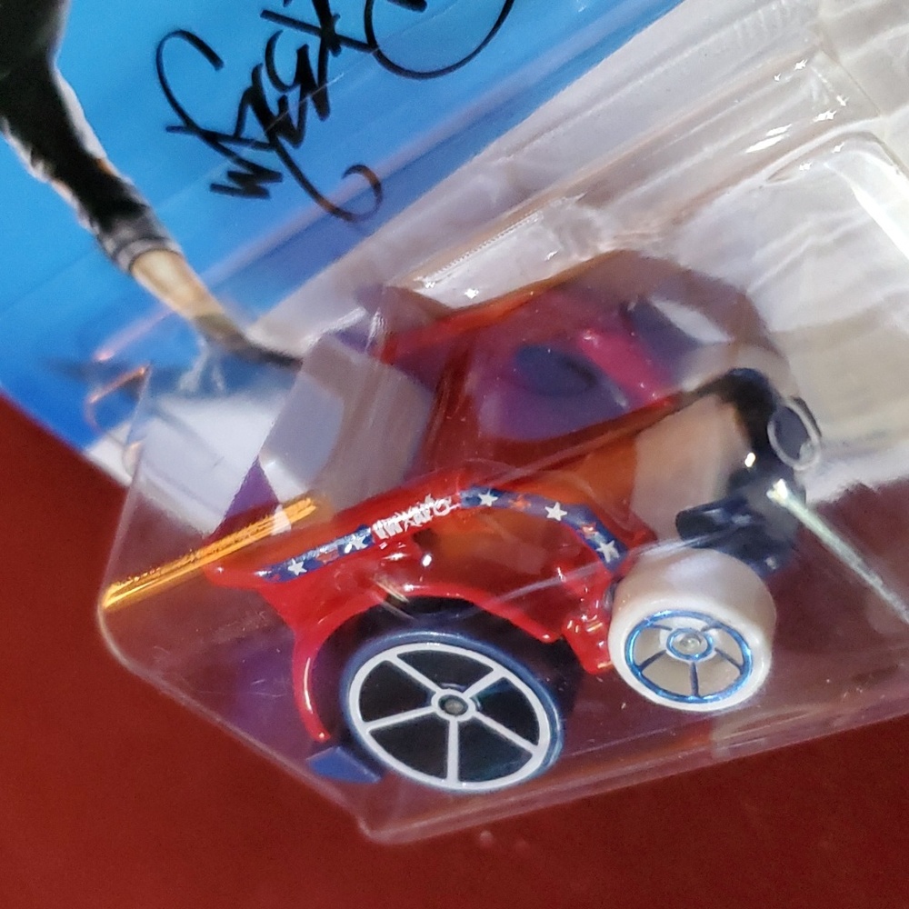 Hot‎ Wheels - Picture 3 of 8